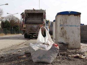 Mazıdağı’nda Çöplerin Toplanmaması Tepkiye Neden Oldu