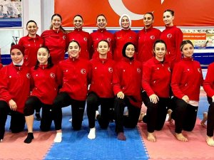 Kağıtsporlu Karateciler, Yunanistan’da Altın Madalya Peşinde