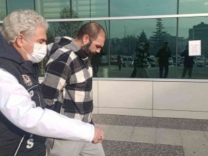 "Dur" İhtarına Uymayıp Polisi Peşine Taktı, Uyuşturucuyla Yakalandı