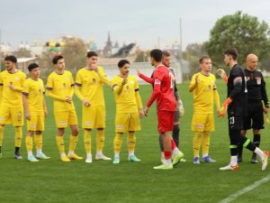 Afyonspor, Antalya Kampını Tamamlayarak Kente Döndü.