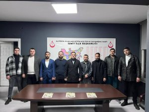 Alperen Ocakları İ̇zmit İ̇lçe Başkanı Fuat Çelik Yeni Yönetimini Açıkladı