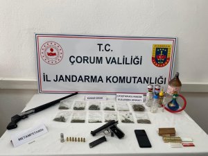 Okul Çevresinde Uyuşturucu Satan Şahıs Tutuklandı