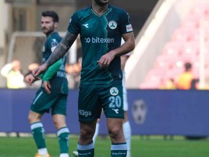 Giresunspor’da Oğulcan Çağlayan İle Yollar Ayrıldı