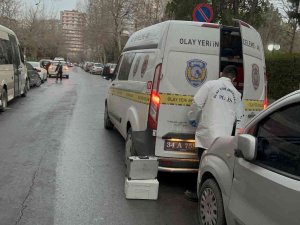 Bakırköy’de 64 Yaşındaki Kadın 12’nci Kattan Düşerek Hayatını Kaybetti