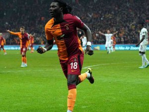 Bafetimbi Gomis Bu Sezonki Gol Sayısını 10’a Çıkardı