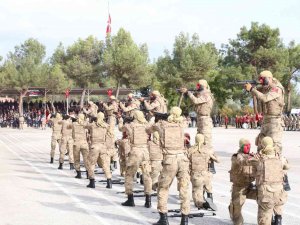 Kırkağaç’ta Uzman Erbaşların Mezuniyet Coşkusu