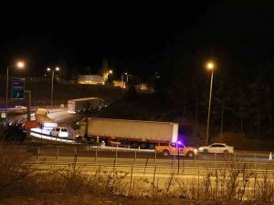 Ulaşıma Kapanan Adana - Ankara Otoyolu Tekrar Açıldı.