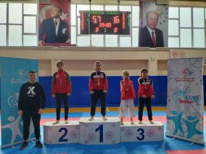 30 Sporcu 33 Madalya Kazandı