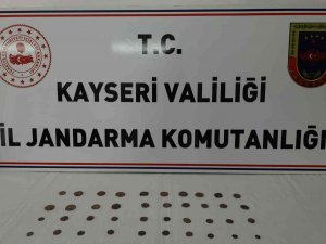 Jandarma Ekipleri Satışa Hazır 40 Adet Sikke Ele Geçirdi
