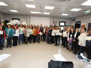 Efes Tarlası Yaşam Köyü’nde Kadın Girişimcilere Eğitim