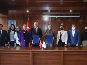 Deü Ve Kemalpaşa Kaymakamlığından Örnek İş Birliği