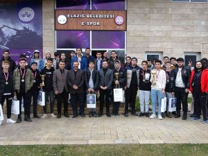 E-spor Merkezi’nde Heyecan Dolu Turnuva Sona Erdi