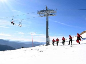 Jak Timinden Keltepe Kayak Merkezinde Arama Kurtarma Tatbikatı