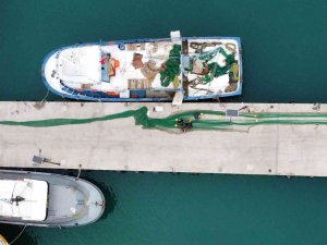 Akdeniz’de Ekmek Teknelerine Fırtına Molası