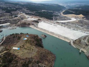 Ülke Ekonomisine Yılda 58 Milyon Katkı Sağlayacak Araç Barajı’nda Su Seviyesi Yükseliyor