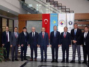 Manisa İle Kazakistan Arasındaki Ticari İlişkiler Gelişecek