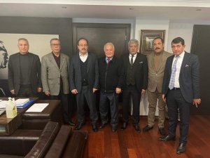 Tuncelili Esnafa 50 Milyon Tl Kredi Desteği