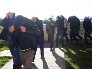 Erzincan’da Başkalarının Yerine Ehliyet Sınavına Giren 8 Kişi İle 2 Organizatör Yakalandı