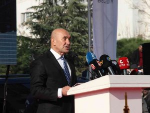 Başkan Soyer: "Belediye, Kamu Kaynaklarını Vatandaşlar İçin Seferber Ediyor”