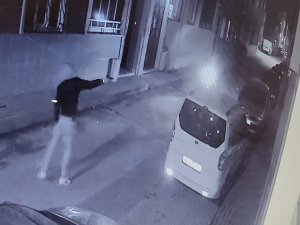 Bursa’da Eve Silahlı Saldırı