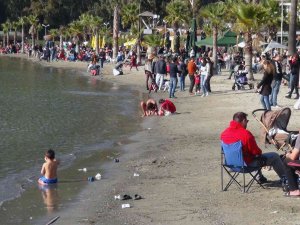 Sakin Kent Akyaka, Yazı Yaşıyor