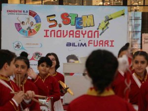 Ceylan Karavil Park Avm’de Bilim Fuarı