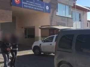 Van’da 8 Organizatör Tutuklandı