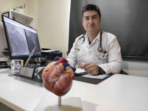 Tıkalı Damarları Stent Ve Balon Tedavisiyle Açmak Mümkün