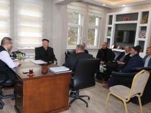 Sorgun Jandarmadan 7 Köy Muhtarına Plaket