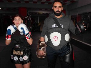 Dünya Tekmelerini, Dünya Şampiyonası İçin Atacak