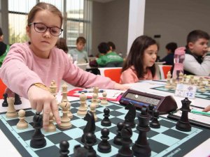 Satrançta Hamleler Şampiyonluk İçin Yapıldı