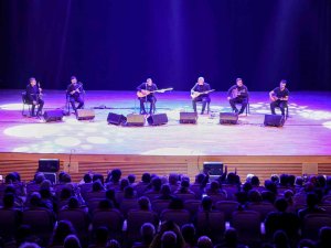 Talas’ta Cengiz Özkan Rüzgarı Esti