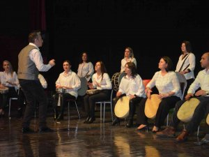 Uşaklı Öğretmenlerden Unutulmaz Gece