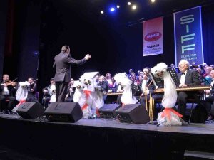 Bursa’da "Kardeşlik Korosu" Konseri