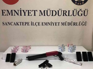 Sancaktepe’de İş Yerinden Projektör Çalan Hırsız Kıskıvrak Yakalandı