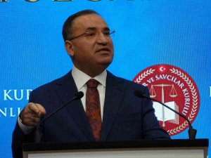 Adalet Bakanı Bozdağ: "Çat Kapı İcra Dönemi Kapanıyor"