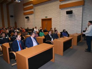 Selçuklu Belediyesinden Personele Mizaç Konulu Eğitim