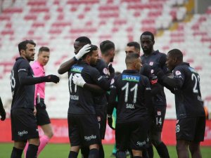 Sivasspor İle Karacabey Belediye Çeyrek Final İçin Mücadele Edecek
