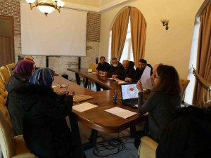 Eskişehir Çiftçisine Sebze Yetiştiriciliği Kursu Veriliyor