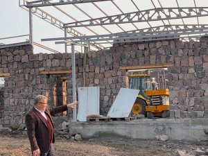 Aigai Müze Ve Turist Karşılama Merkezi Yükseliyor