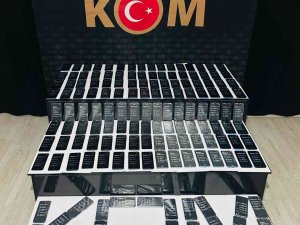 Hakkari’de 230 Adet Cep Telefonu Ele Geçirildi