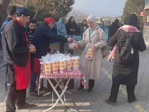 Yahşihan Belediyesinden Üniversite Öğrencilerine Çorba İkramı