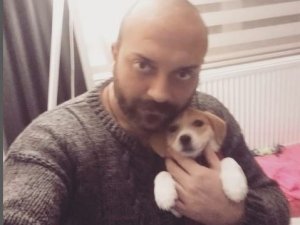 Eşini 6 Yerinden Bıçakladı, Polisi Arayıp Teslim Oldu