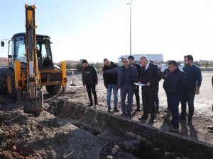 Kayapınar’da İlave Yağmur Suyu Hattı Çalışmaları Başladı