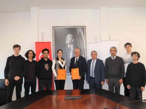 Liseliler, Projelerini Üniversitede Yapacak