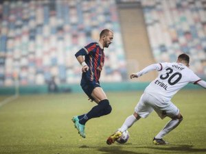 Ahmet İ̇lhan Özek: “Güçlü Bir Takım Olduk”