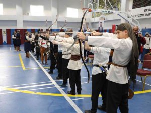 Okçuluk Müsabakaları Nefes Kesti