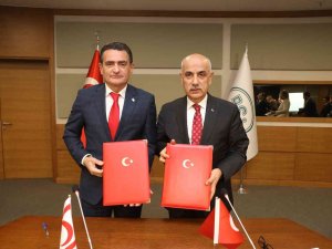 Tarım Ve Orman Bakanı Kirişci, Kktc Tarım Ve Doğal Kaynaklar Bakanı Oğuz İle Görüştü