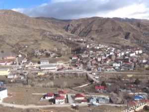 Aynı Dönem İki Farklı Görüntü: Kuraklık Kendini İyiden İyiye Hissettiriyor