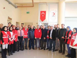 Kızılay, Kampüs Yerleşkesinde Giyim Mağazası Açtı